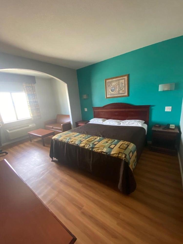 Tropicana Inn And Suites Dallas Buitenkant foto